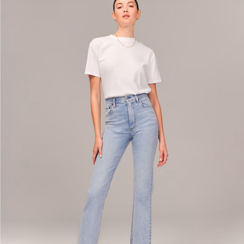 Abercrombie & Fitch ultra high rise ankle straight jean